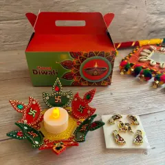 Diwali Gift Hamper Indian Festival Happy Diwali Gable Box with Acrylic Rangoli Set and Lakshmi Feet Deepawali Hampers for Employees Home Office Friends Family Relatives - Return Gifts Items