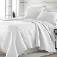 Polyester Microfiber Lightweight Quilt Set 3 Piece with Shams
