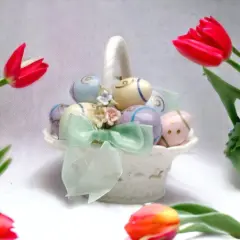 Ceramic Easter Egg Basket Music Box, Home D&eacute;cor, Gift for Her, Gift for Mom, Kitchen D&eacute;cor, Spring D&eacute;cor, Easter D&eacute;cor
