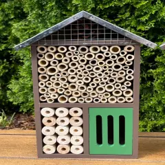 Sunny Multi-Room Pollinator HOTEL - Tin Roof Heavy Duty Brown