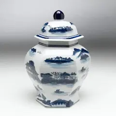 AA Importing 59742 Blue And White Shaped Ginger Jar With Lid