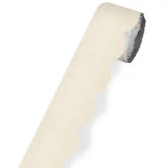 Linen Rolled Scalloped Borders