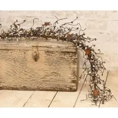 Pip Berry Garland With Stars Farmhouse Mix