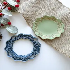 WREATH DISH | CHRISTMAS | TRINKET DISH | CLAY CUTTER