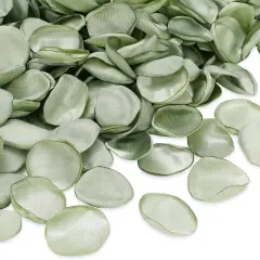 600Pcs Silk Rose Petals Sage Green Flower Petals Artificial Scatter Flowers for Bridal Shower Romantic Night Wedding Aisle Table Centerpieces Reception Tables Decorations