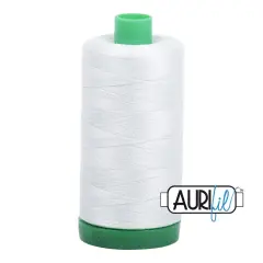 Mint Ice (2800) | 40wt Large Spool (1000M / 1094Y) | Aurifil Thread