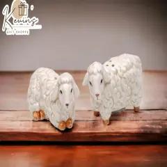 Ceramic Mini Sheep Salt & Pepper Shakers, Home D&eacute;cor, Gift for Her, Gift for Mom, Kitchen D&eacute;cor, Farmhouse D&eacute;cor