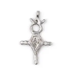 The Bead Chest Chalwa Silver Moroccan Tuareg Cross Pendant (28x46mm): North African Tribal Berber Moroccan Sahara Pendant for Jewelry