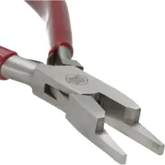 The Beadsmith WrapMaker Plier &ndash; Casual Comfort Handle, 6&rdquo; (152mm) &ndash; Holds Wire Bundle Securely As You Wrap &ndash; Works On All Gauges & Shapes &ndash; Bend, Shape, Pull & Position Wire