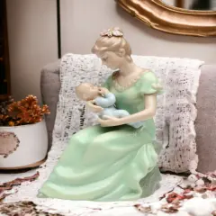 Ceramic Mom Holding Baby Boy Music Box, Home D&eacute;cor, Nursery Room D&eacute;cor, Baby Shower Gift