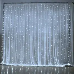 300 LED Curtain String Light w remote White