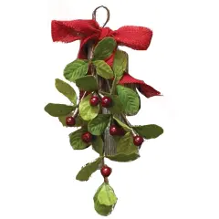 Mistletoe & Berry Teardrop 12"