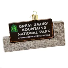 Old World Christmas 2.5 Inch Great Smoky Mountains National Park. Christmas Tree Ornament , Vacation Bears Clingmans Dome Brown