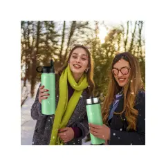 22 Oz Double-walled Insulated Stainless Steel Water Bottle with 2 Lids and Straw Green
