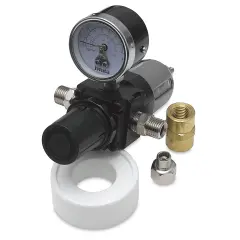 Iwata Moisture Filter with Pressure Regulator and Gauge
