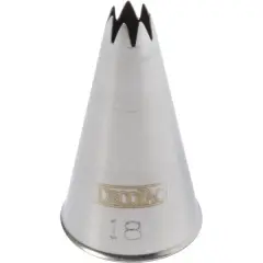 #18 Star Decorating Tip, 1ct