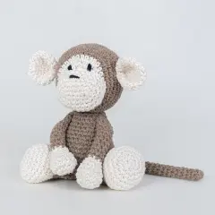 Hoooked Amigurumi DIY Kit W/Eco Barbante Yarn-Monkey Mace - Taupe