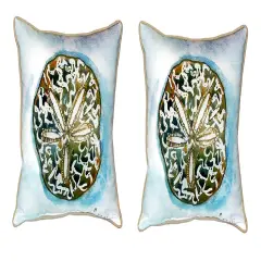 Pair of Betsy Drake Betsy&rsquo;s Sand Dollar Large Pillows 18 Inch X Inch18 Inch