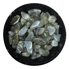 Labradorite Mini Crystal Chips &ndash; Size 2