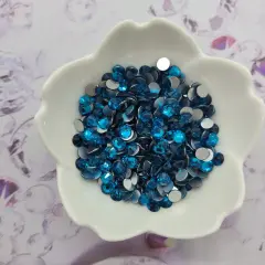 Blue Zircon - KiraKira Glass Rhinestones by CrystalNinja