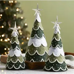 HerrschnersSnowy Pines Shelf Sitters Felt & Sequin Kit Multi