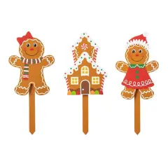 Glitzhome&reg; Wooden Gingerbread Man Yard Stake Set