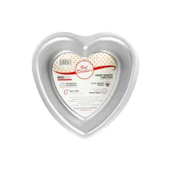 Fat Daddio's&reg; ProSeries 6" x 2" Heart Cake Pan