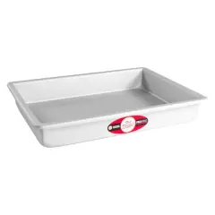 Fat Daddio's&reg; ProSeries 9" x 13" Sheet Cake Pan