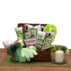 Serenity Spa Cucumber & Melon Gift Chest