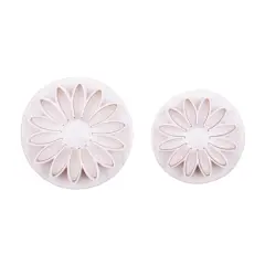 Daisy Fondant Plunger Cutters by Celebrate It&reg;
