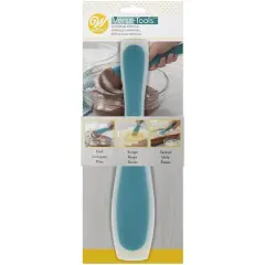 Wilton&reg; Versa-Tools&trade; Universal Spatula
