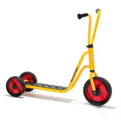 Winther&reg; 3 Wheel Scooter