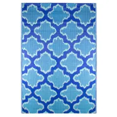 Blue Quatrefoil Rectangular Outdoor Area Rug, 4ft. x 6ft.