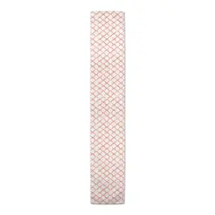 Fishnet Indoor/Outdoor Table Runner Pink
