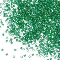 Miyuki Delica Glass Round Seed Beads, 11/0 Kelly Green