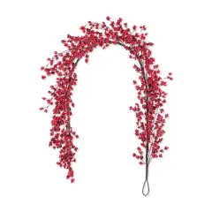 Glitzhome&reg; 6ft Christmas Red Berries Garland