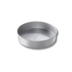 USA Pan&reg; 9" Round Cake Pan