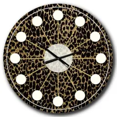 Designart 'Leopard Fur Safari V Mid-Century Modern Wall Clock