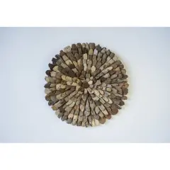 Hello Honey&reg; 23'' Round Driftwood Wall D&eacute;cor