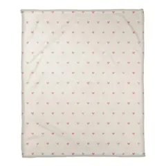 Simple Heart Pattern 50" x 60" Coral Fleece Blanket