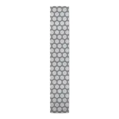 Captain's Wheel Indoor/Outdoor Table Runner White on Gray
