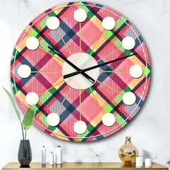 Designart 'Tartan Geometrical Texture I Mid-Century Modern Wall Clock
