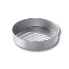 USA Pan&reg; 10" Round Cake Pan