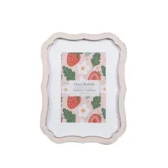 Flora Bunda Gallery 4" x 6" Vintage Rectangle Edge Zinc Alloy Picture Frame