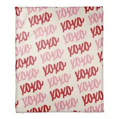 XOXO Pattern Coral Fleece Blanket