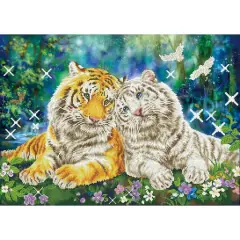 Diamond Dotz&reg; Intermediate Tiger Smooch Diamond Painting Kit