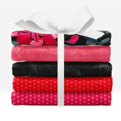 SINGER Rockin Roses Cotton Fabric Fat Quarters