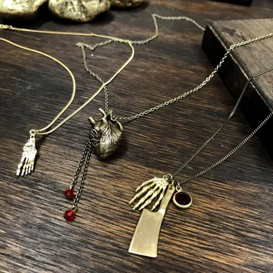 Large Anatomical Heart Pendant (K626) (1x) {6}