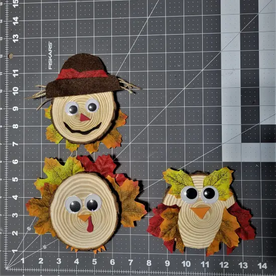 Ink and Trinket Kids Fall Craft Kit, Natural Wood {3}