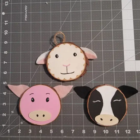 Ink and Trinket Kids Farm Animals Craft Kit, DIY Ornaments, Natural Wood Painting Set {3}